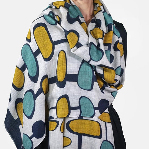 Fine Wool Oval Pattern Scarf